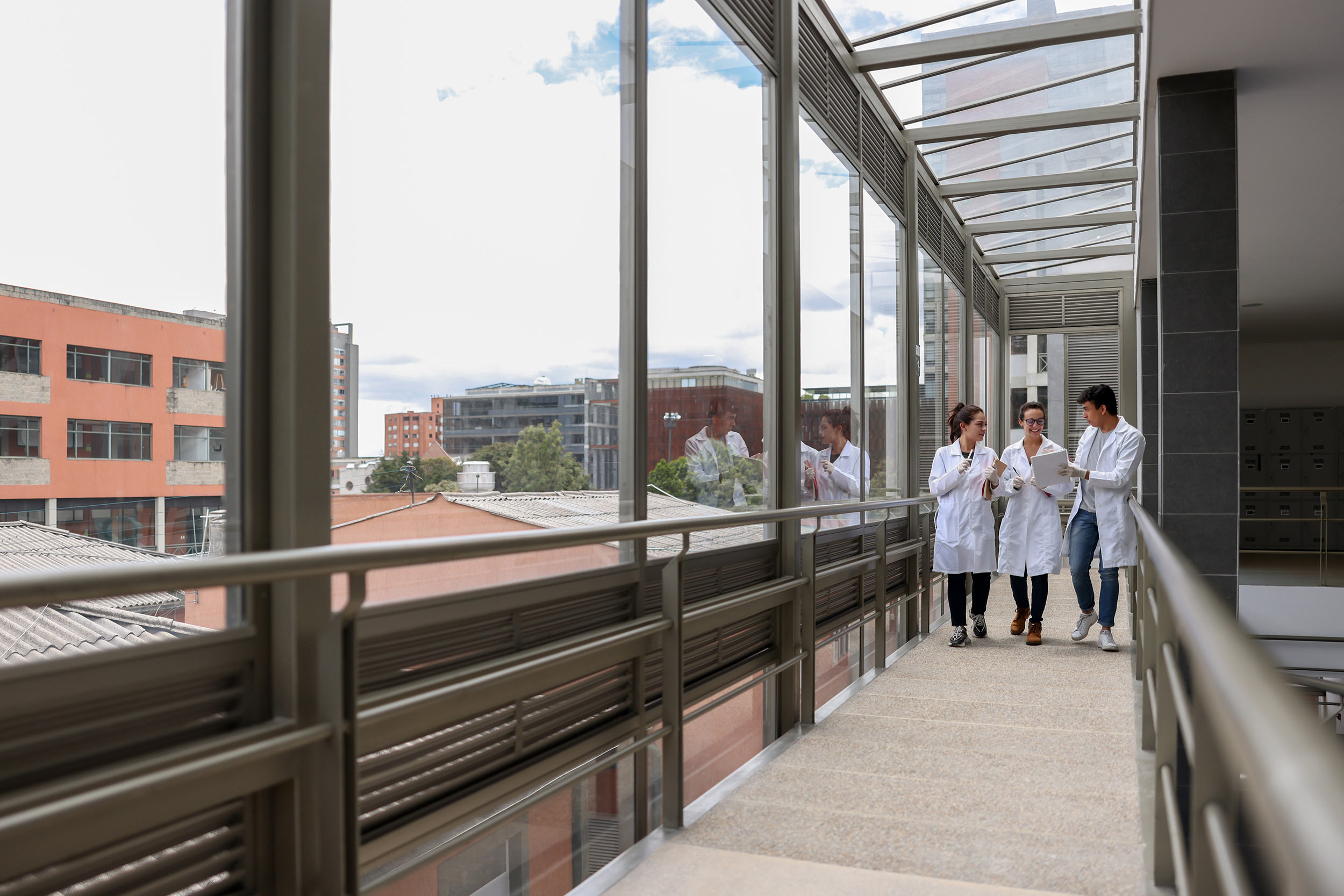 clinic-building-university-students-researchers